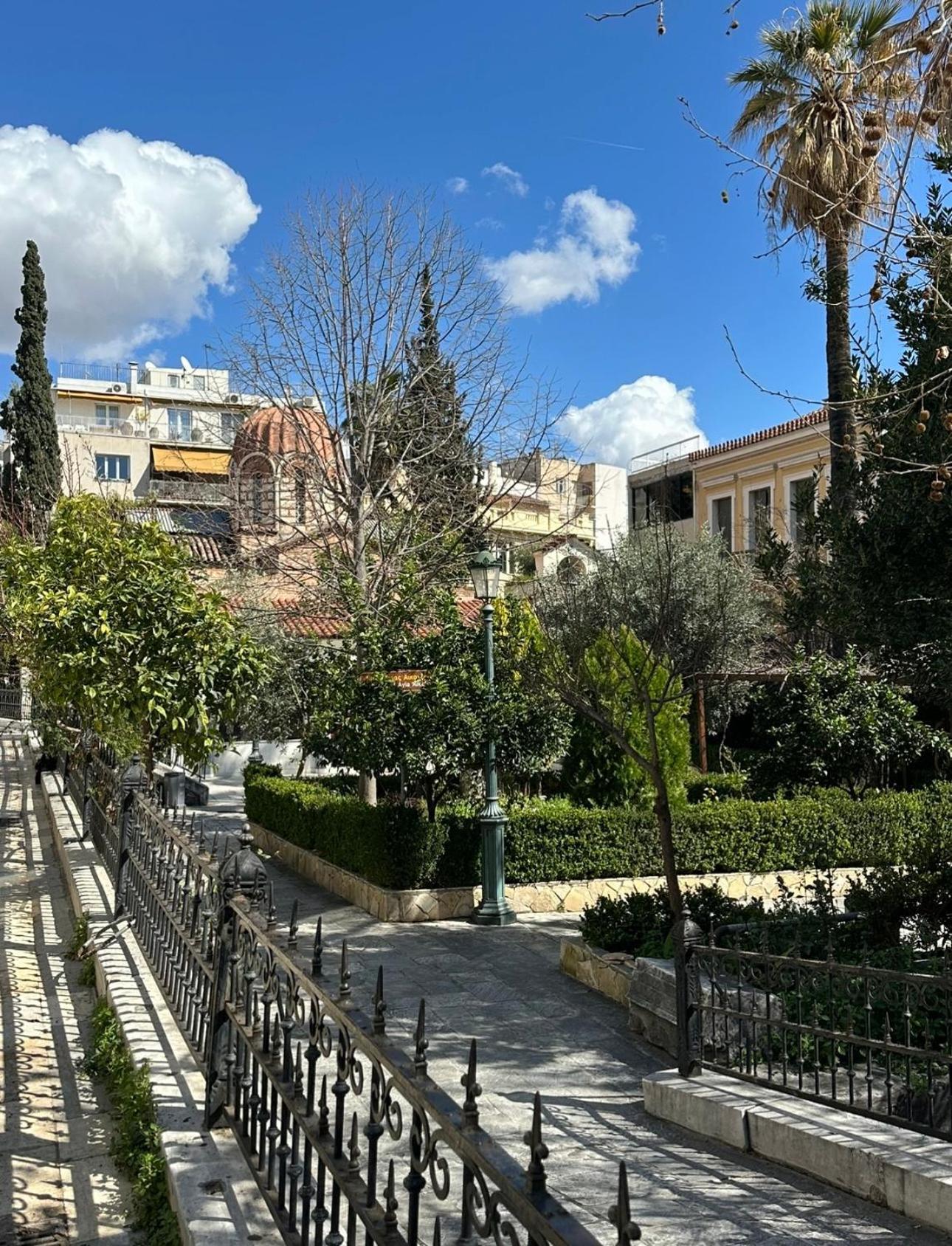 Central House In Plaka Αθήνα Εξωτερικό φωτογραφία