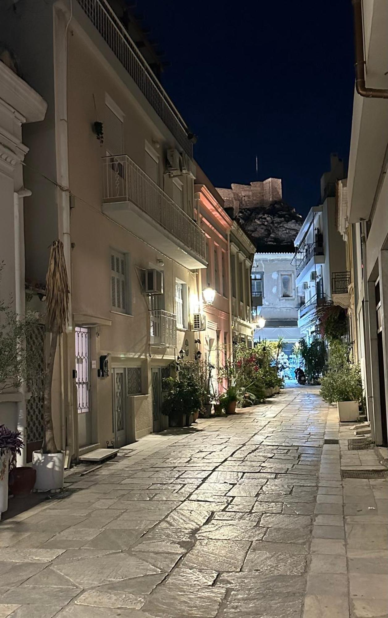 Central House In Plaka Αθήνα Εξωτερικό φωτογραφία